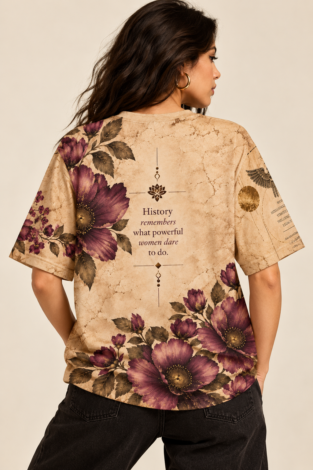 Cleopatra – The Unforgotten Women's Tshirt