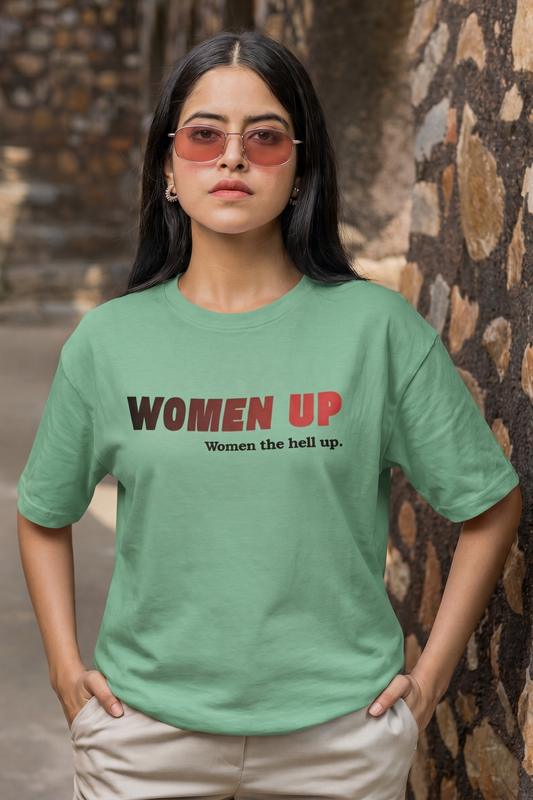 Never Give Up - Powerful Feminist Oversized T-shirt