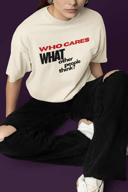 Who cares - Premium Feminist Oversized T-shirt