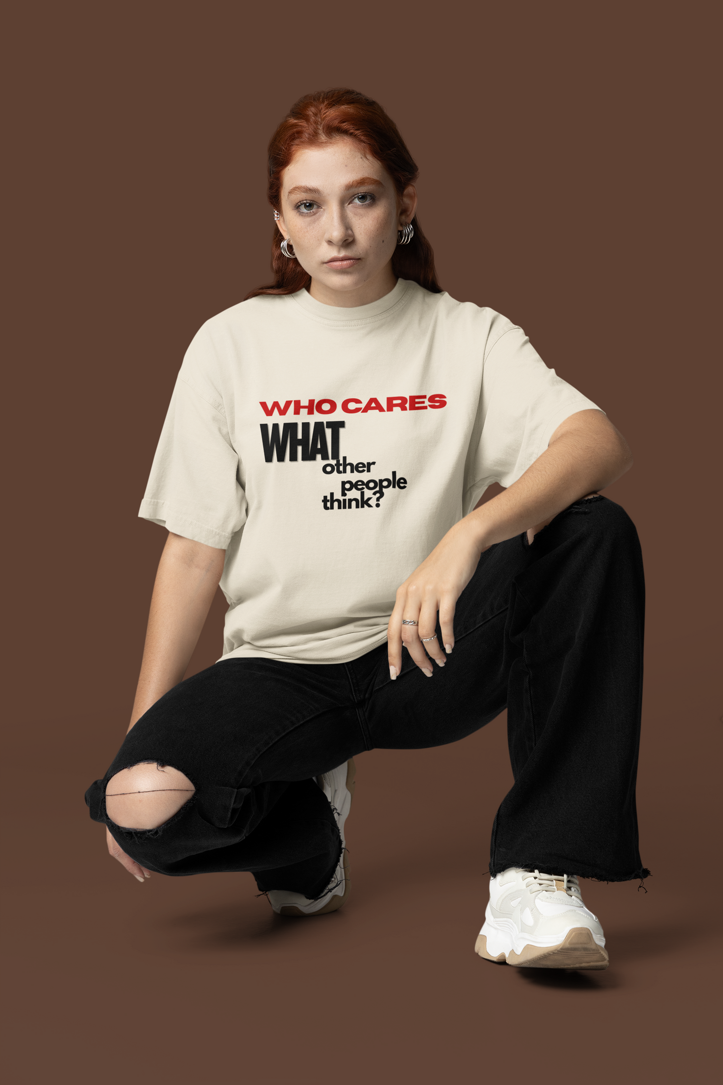 Who cares - Premium Feminist Oversized T-shirt